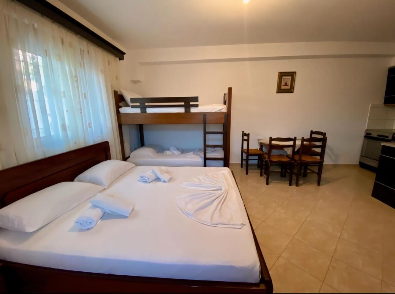 Melita Apartments Ksamil Buitenkant foto